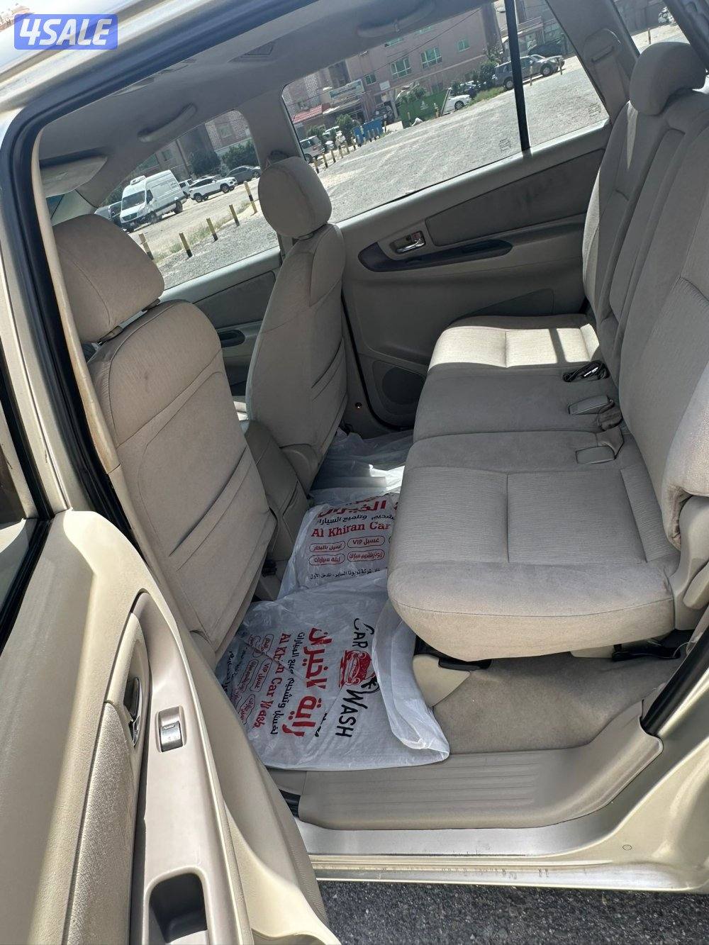 Toyota innova 2010 excellent good condition2