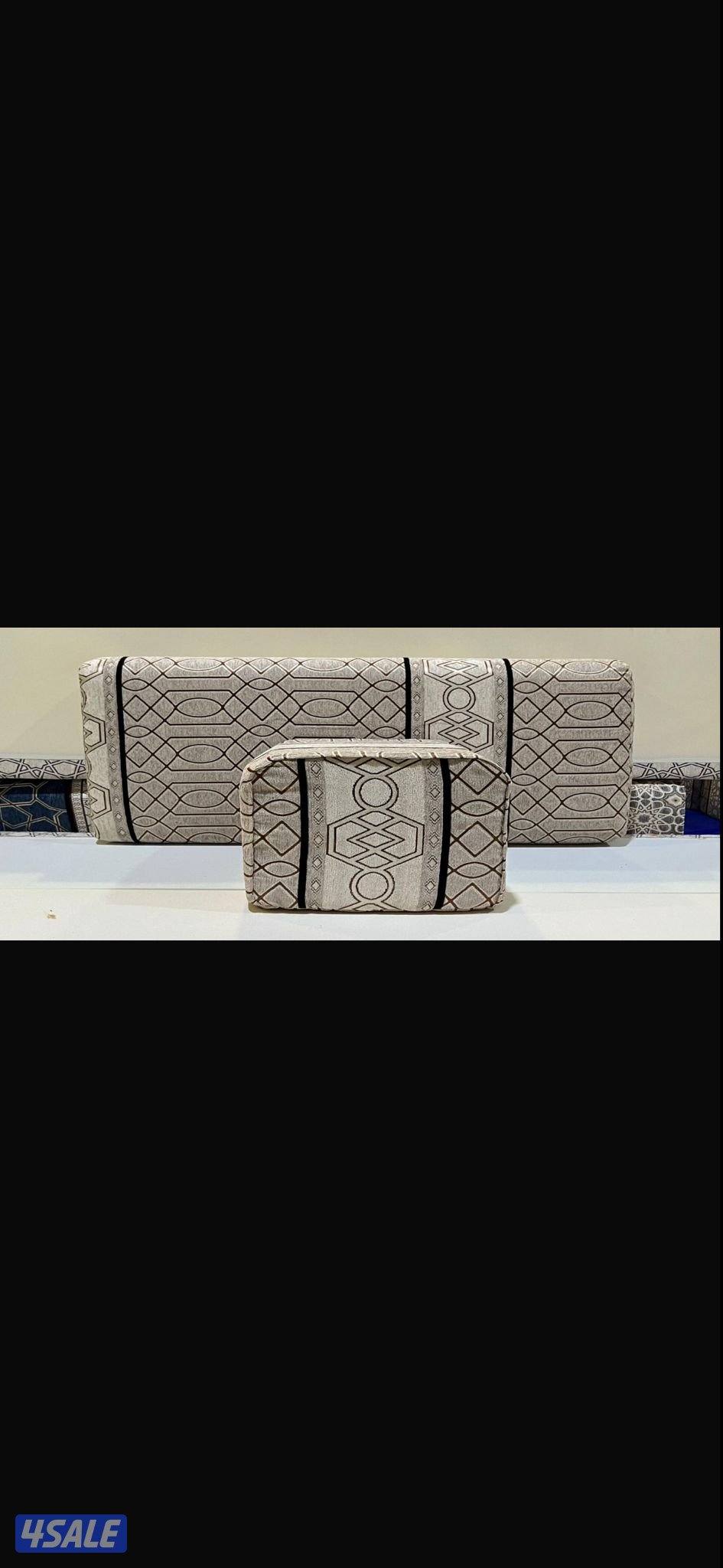 بيع وتركيب وتنجيد جميع السجاد التركي وتفصيل مساند ضهر وتركيب ارضيات با7