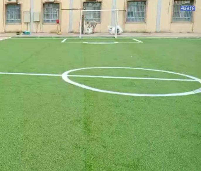 بيع وتركيب الثيل الصناعي والطبيعي وشبكات الري والسياج التركي0