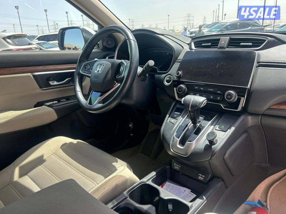 هوندا CR-V موديل2022 ماشى 46.000 k.m وارد الغانم .7
