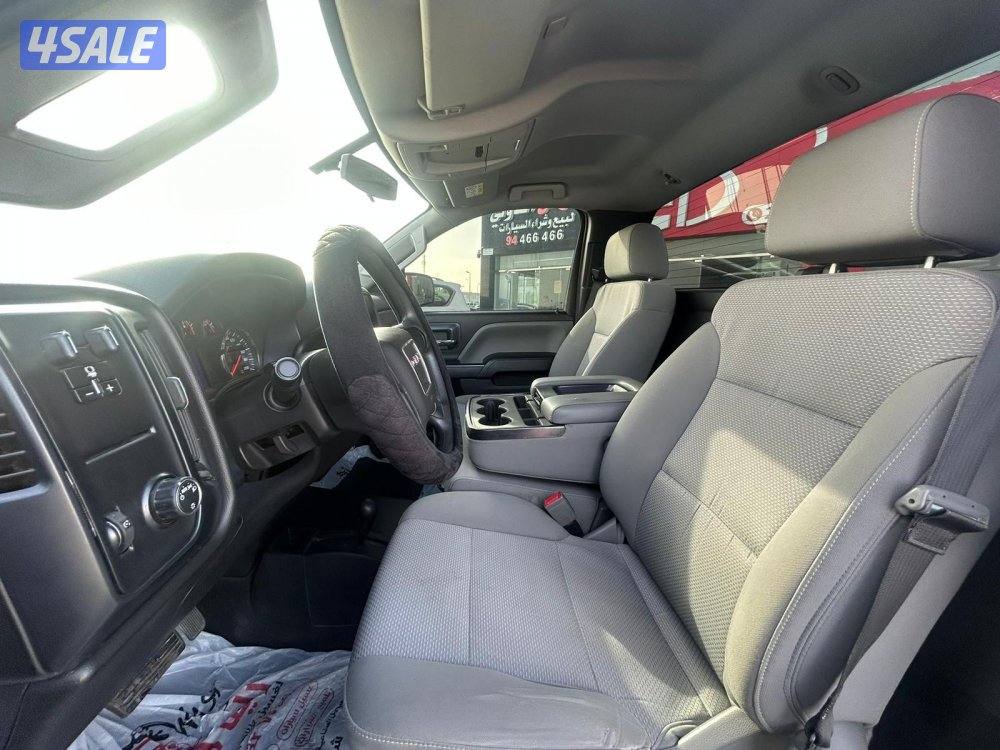 2500 HD  سيرا GMC  موديل 2018 ماشى 247.000 k.m واردبهبهانى .5