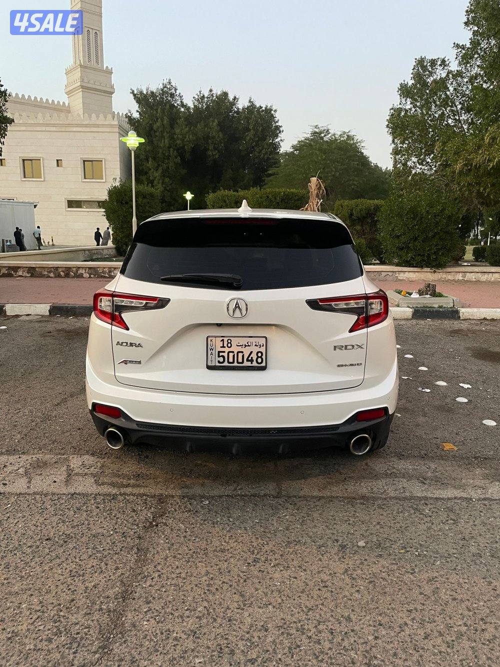 للبيع اكيورا 2020 rdx فئة aspec الرياضيه ممشى ٦٢٠٠٠ فقط2