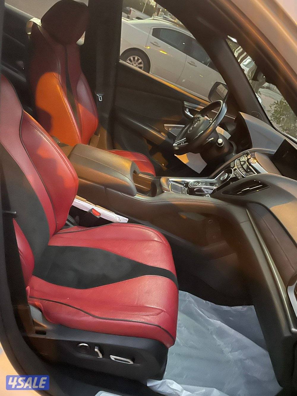 للبيع اكيورا 2020 rdx فئة aspec الرياضيه ممشى ٦٢٠٠٠ فقط10