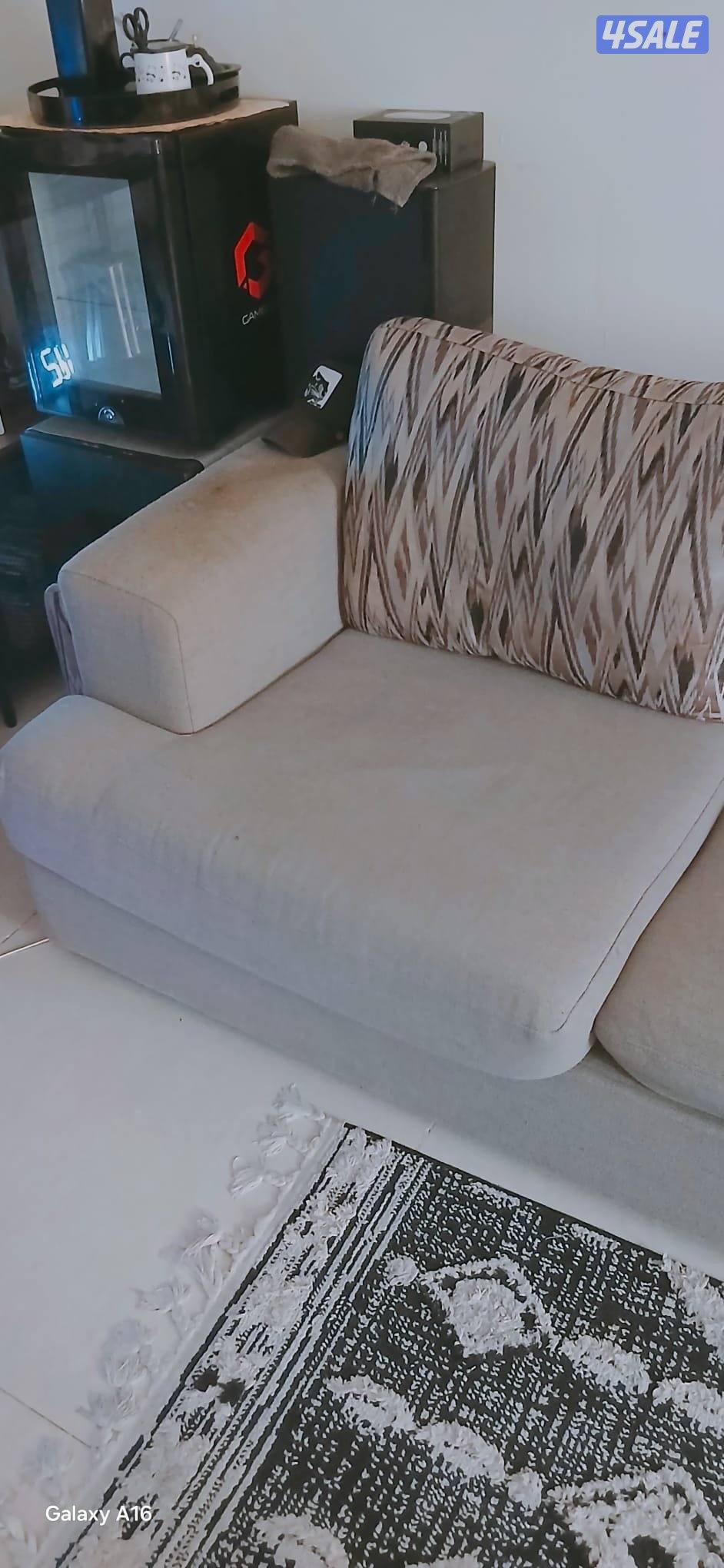 للبیع قنفة مستعملة ثلاث اشخاص3