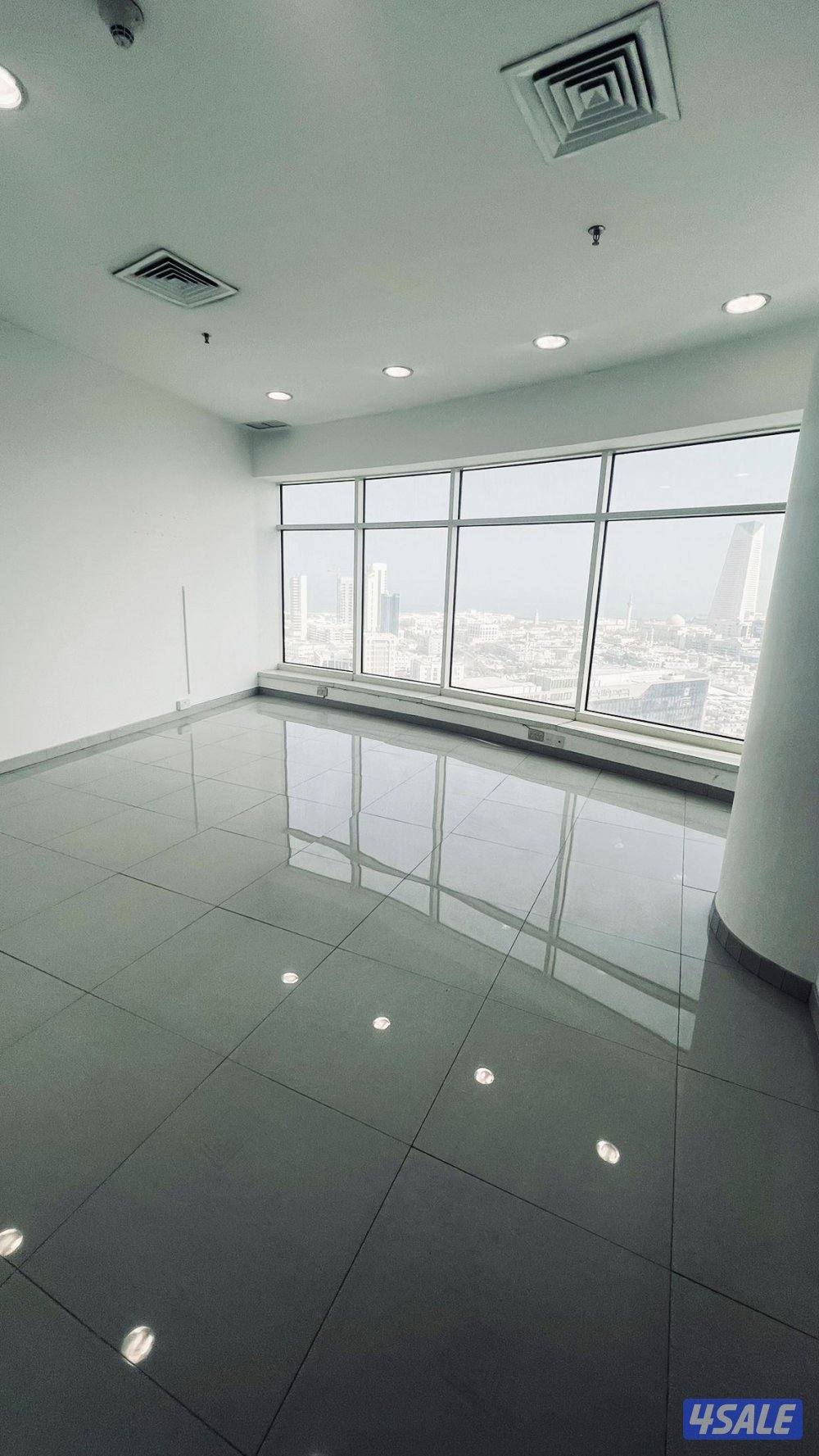 نص دور تجاري مميز للايجار بمنطقة القبله2