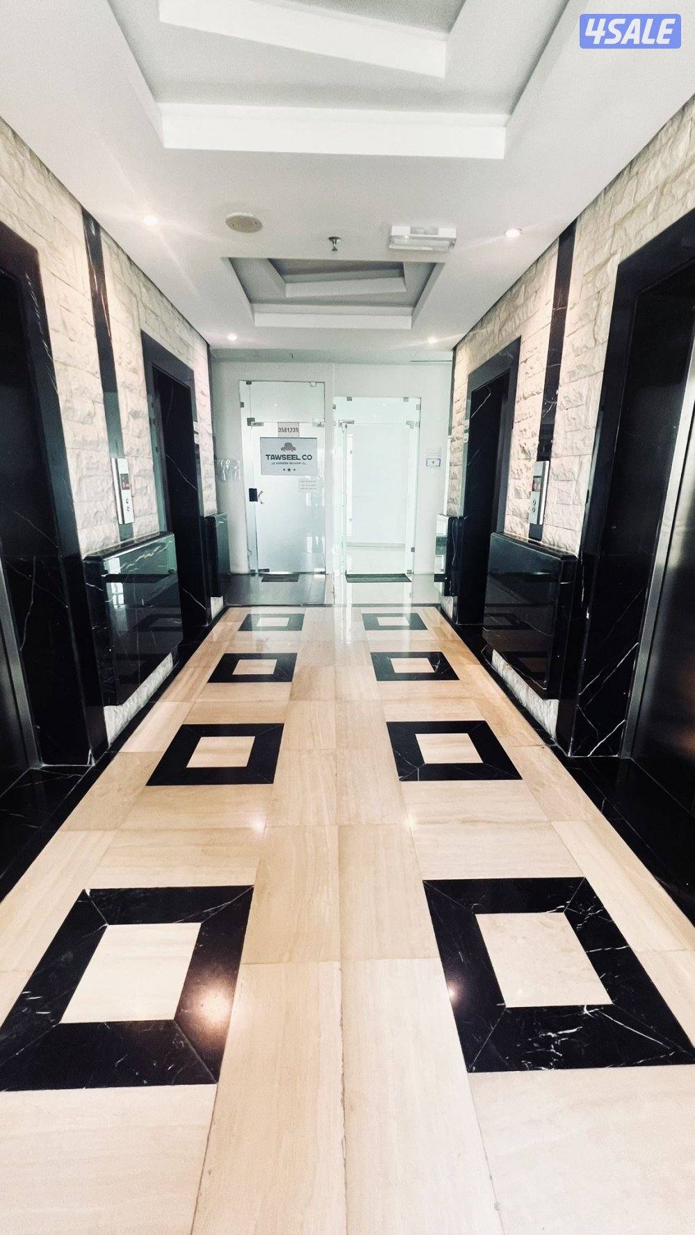 نص دور تجاري مميز للايجار بمنطقة القبله8