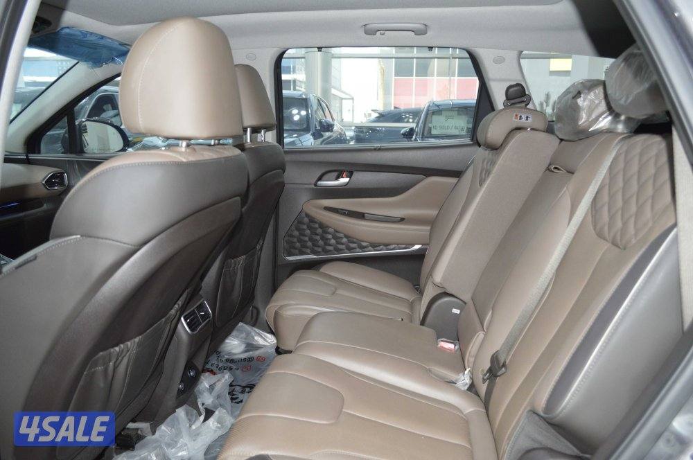 2022 Hyundai Santa Fe | Very Good Condition9