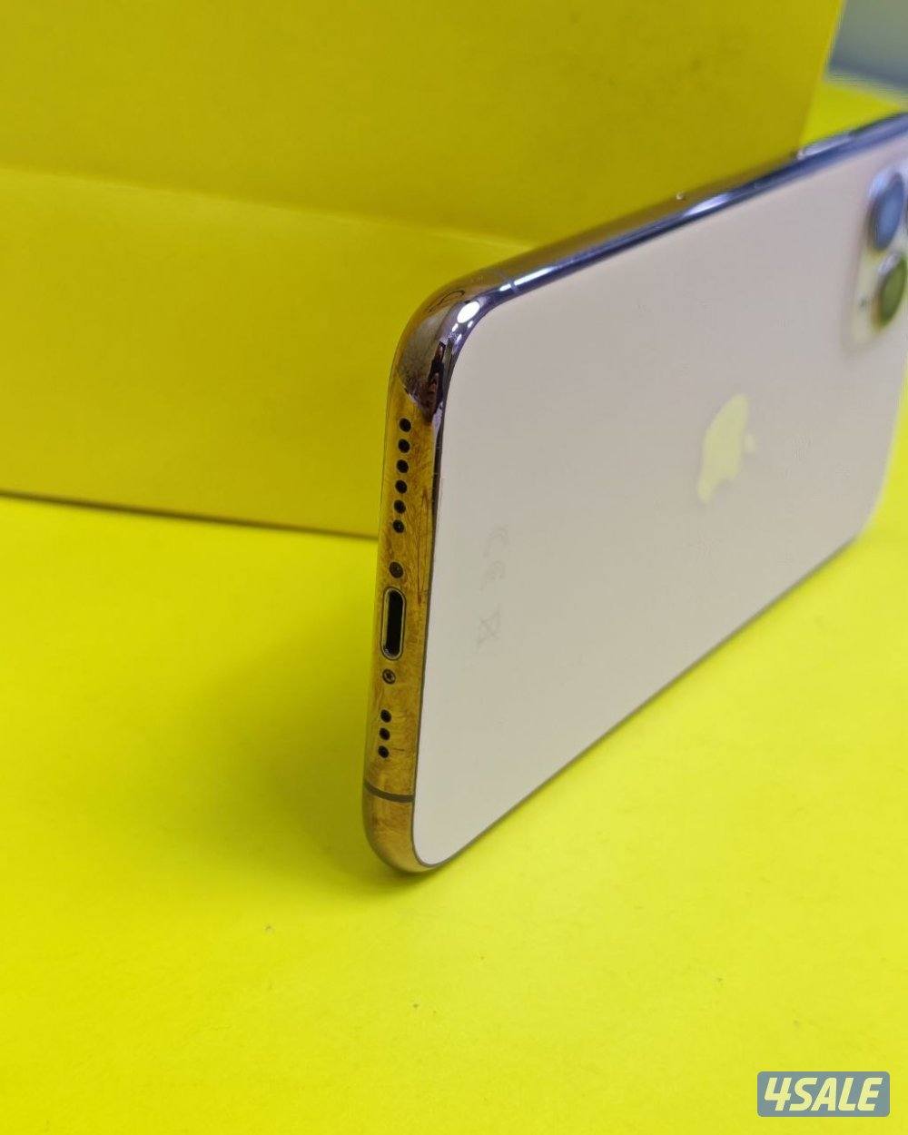 ايفون 11 برو –512GB– ذهبي بطارية 74% مستعمل كالجديد iPhone 11 Pro Gold7