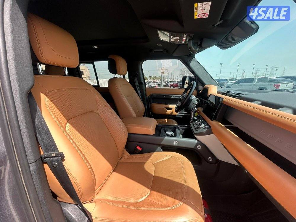 لاند روفر ديفندر 110-V6 موديل 2023 ماشى 64.000 k.m وارد الغانم5