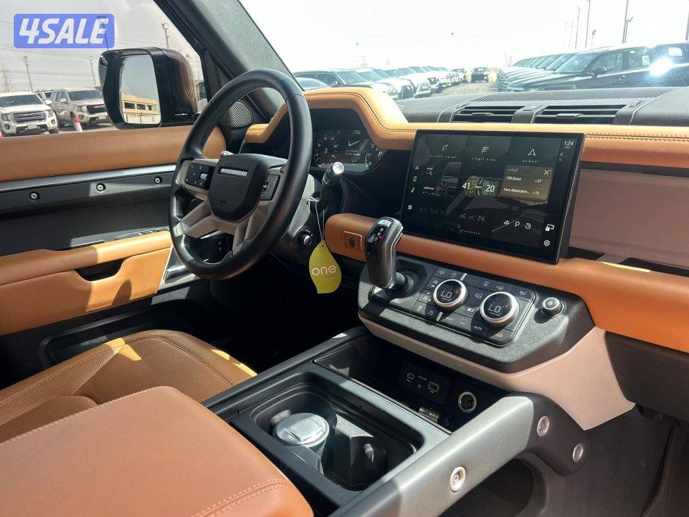 لاند روفر ديفندر 110-V6 موديل 2023 ماشى 64.000 k.m وارد الغانم7