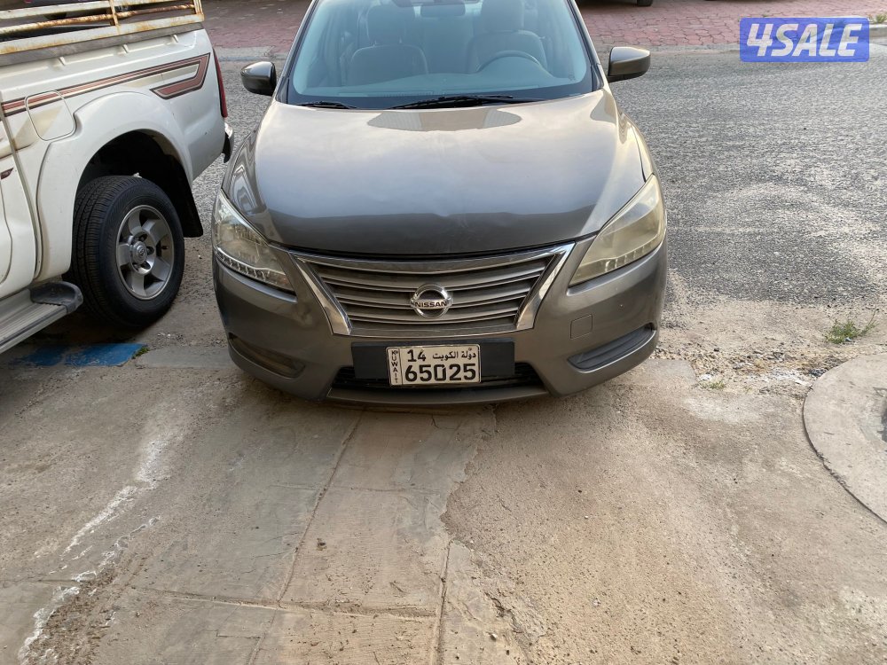 للبيع نيسان سنترا موديل ٢٠١٦0