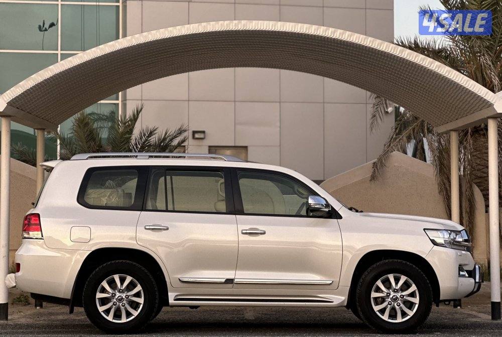 معرض القمة 🚩3