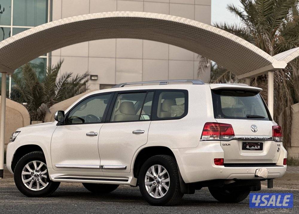 معرض القمة 🚩4