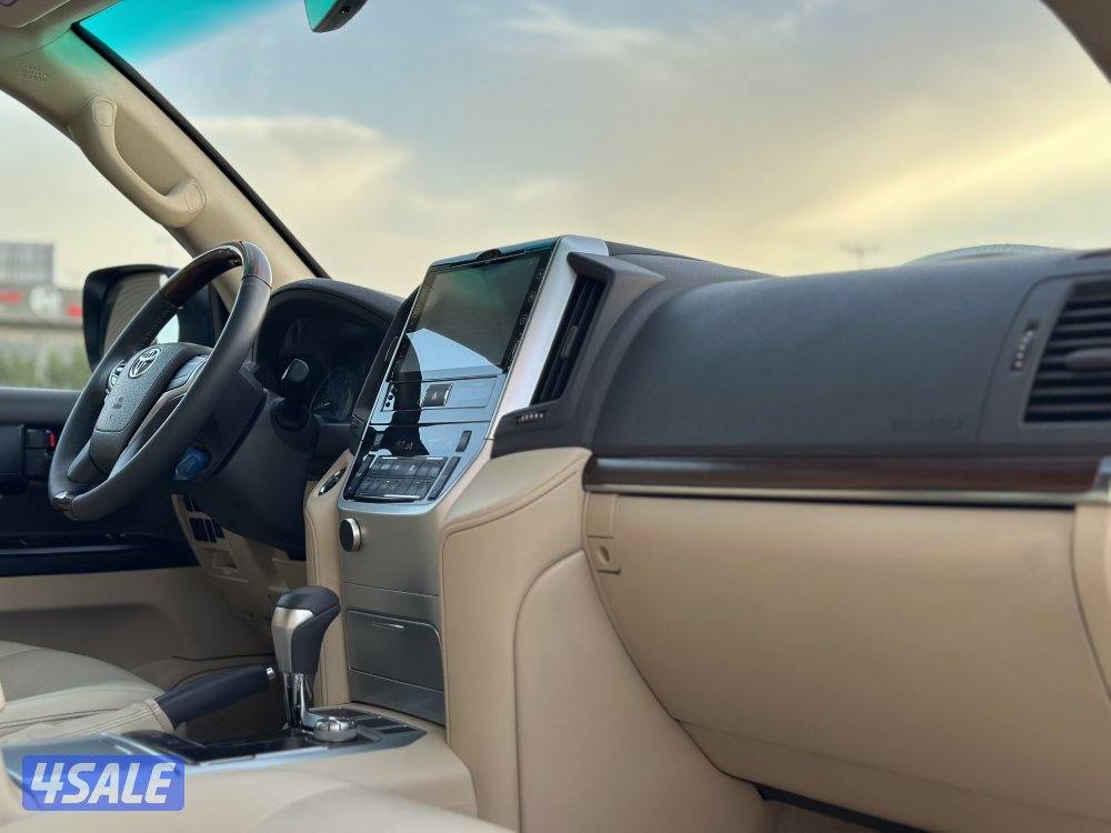 معرض القمة 🚩7