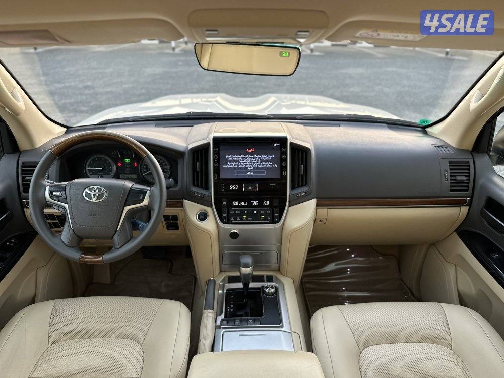 معرض القمة 🚩10