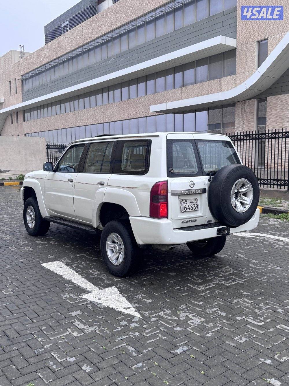 للبيع فتك 2008 تماتيك صبغ الوكاله1