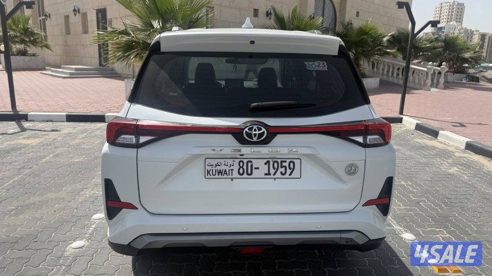 للبيع سياره تويوتا فيلوز موديل 2023 شرط الفحص قير مكينه شاصي لايوثر0