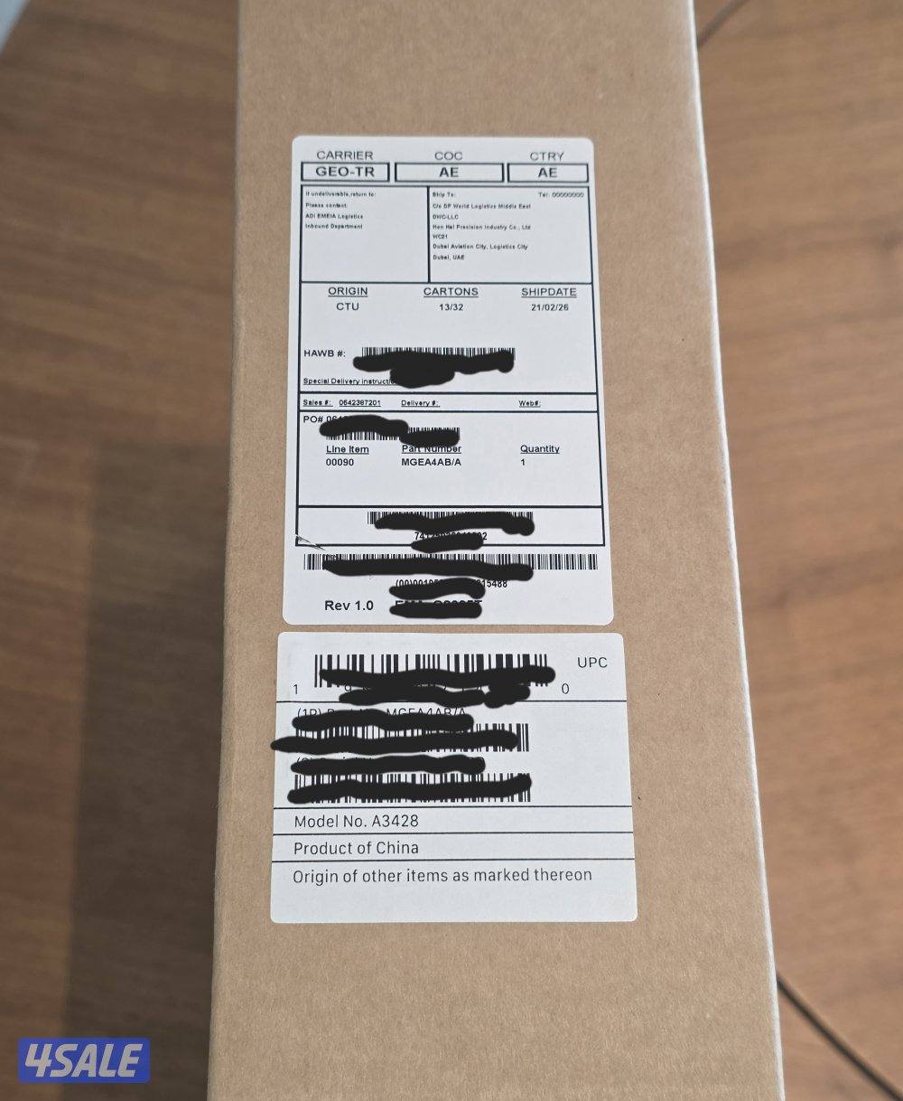 MacBook M5 Pro 16" New Unboxed2