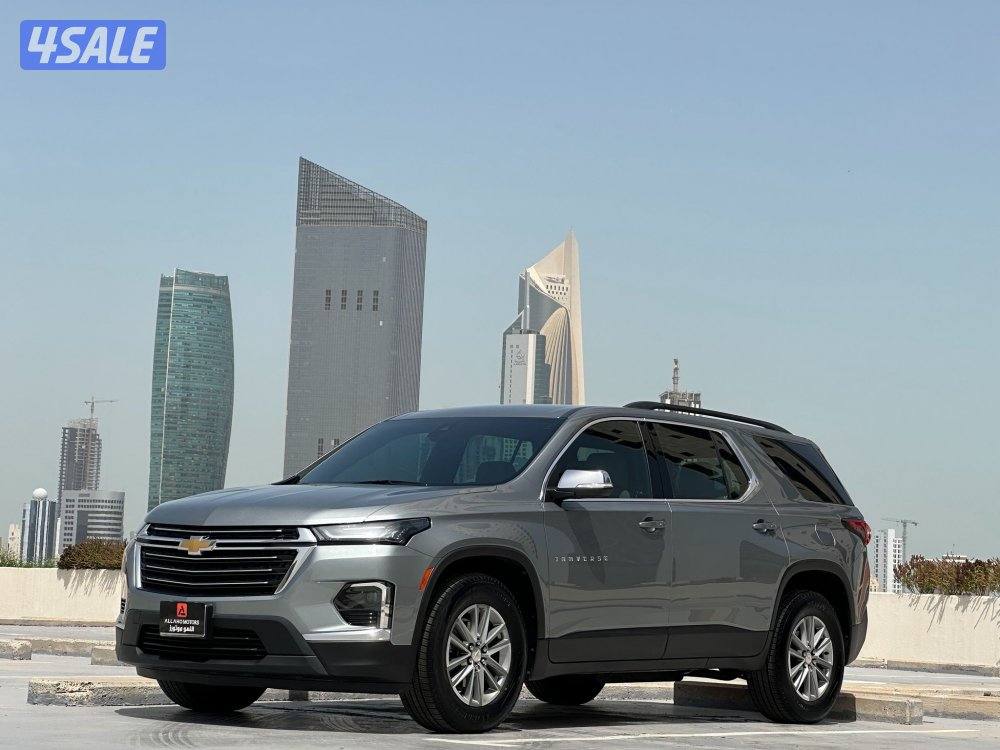 ترافيرسLT موديل2023 عداد35الف وارد الغانم صيانه مجانيه لغاية120الفك كم0