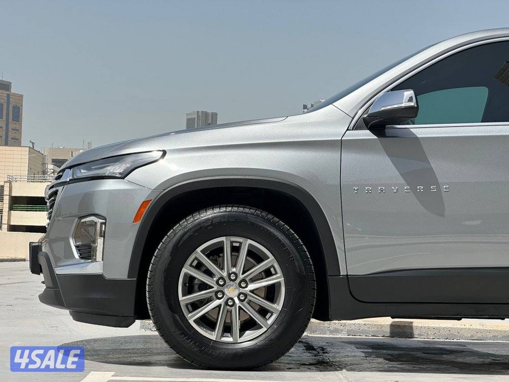 ترافيرسLT موديل2023 عداد35الف وارد الغانم صيانه مجانيه لغاية120الفك كم1