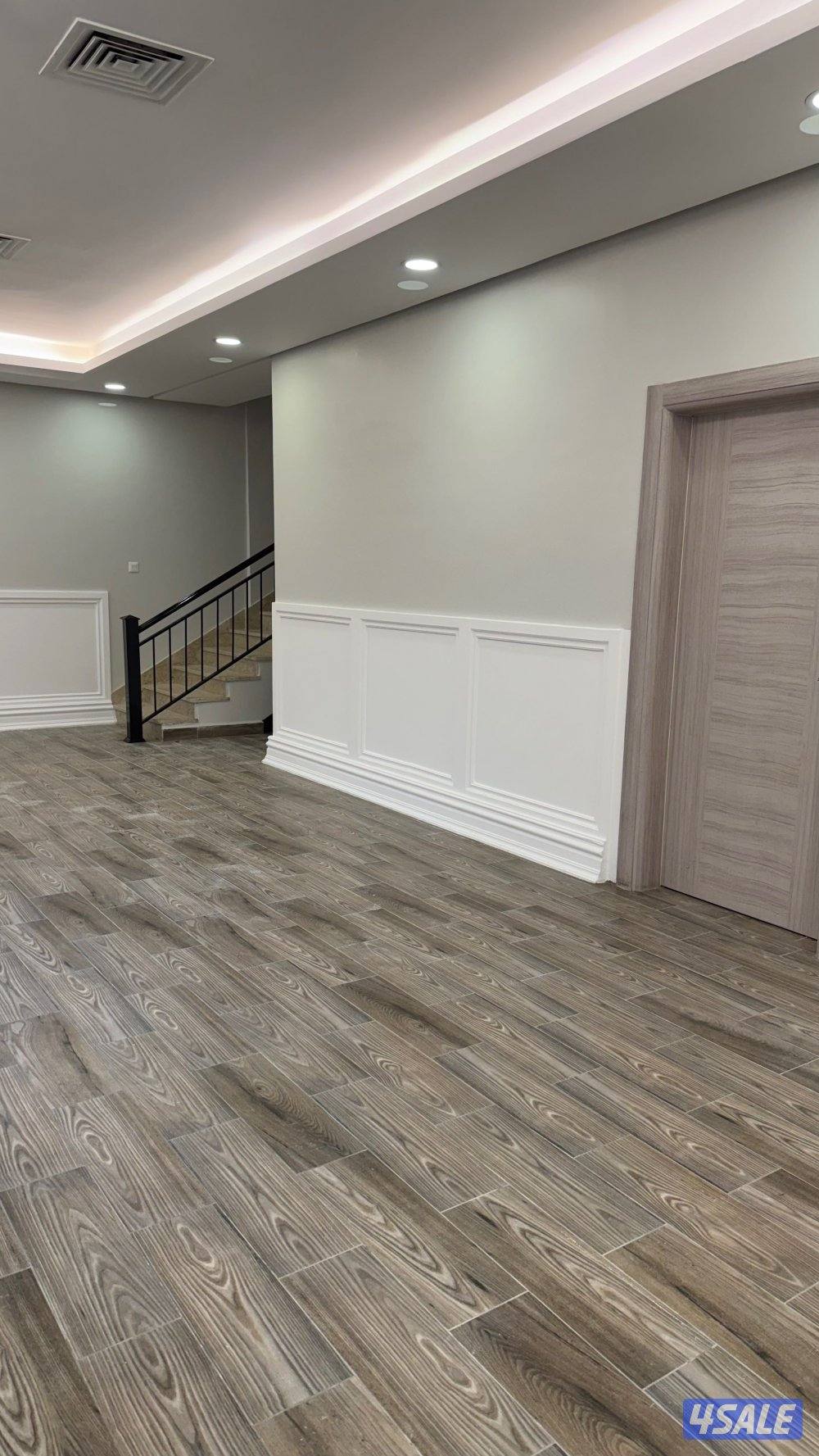 شقه دوبلكس للايجار0