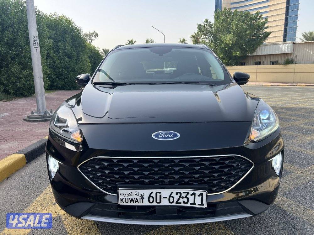 فورد اسكيب موديل 2022 عداد 40 الف2