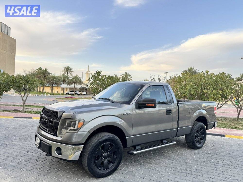 للبيع وانيت فورد f150 موديل 2013 بحاله ممتازه2