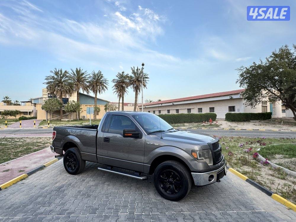 للبيع وانيت فورد f150 موديل 2013 بحاله ممتازه7
