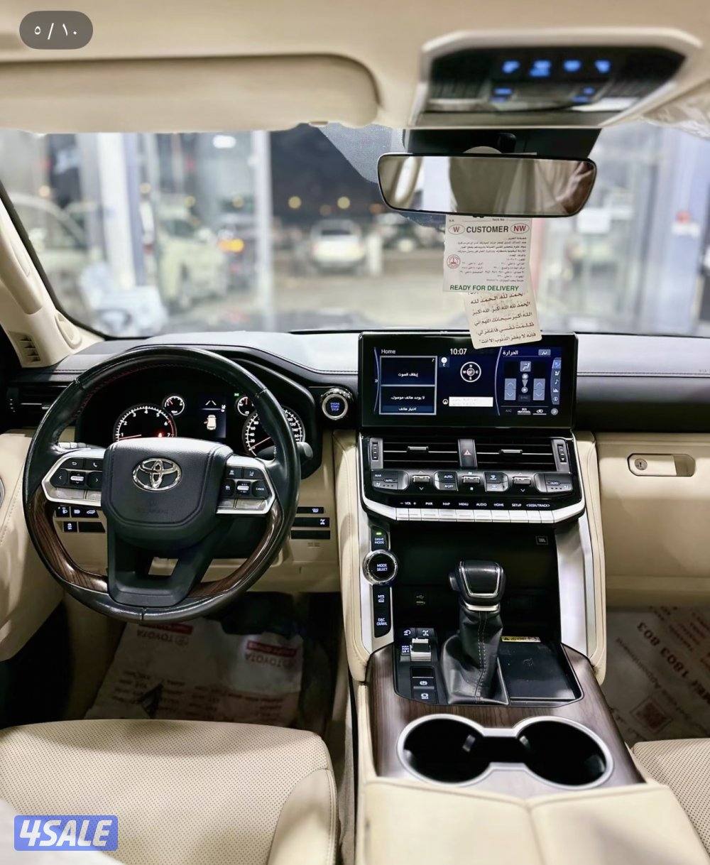 للبيع لاندكروزر ايرو اس تون تيربو ماشي 44 الف صبغ الوكاله شرط الفحص2