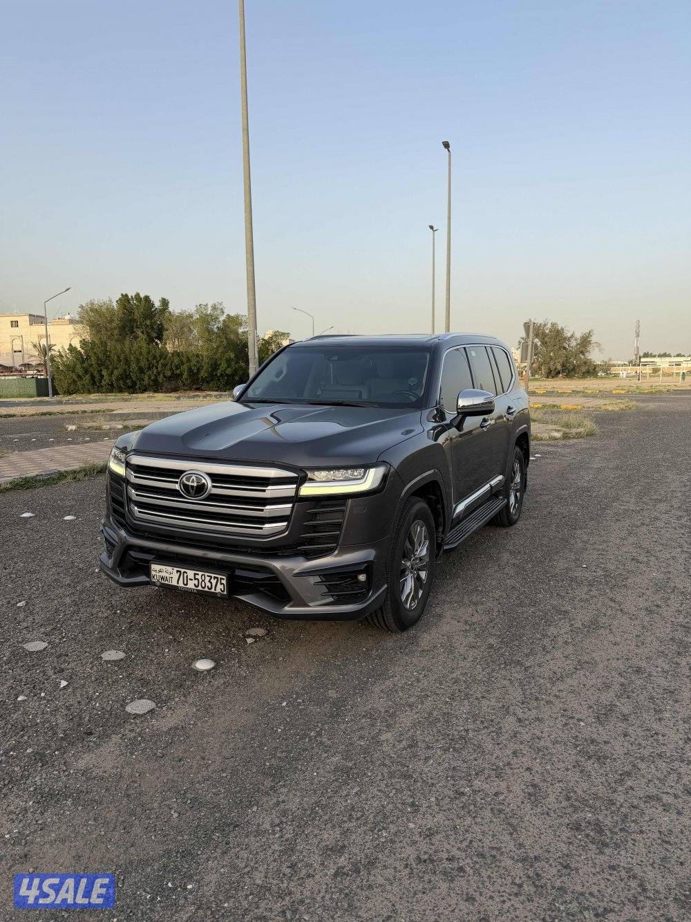 للبيع لاندكروزر VX Aero S twinturbo0