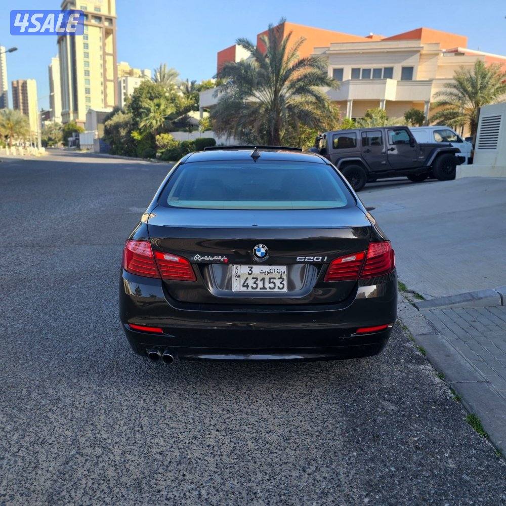 BMW520 I7
