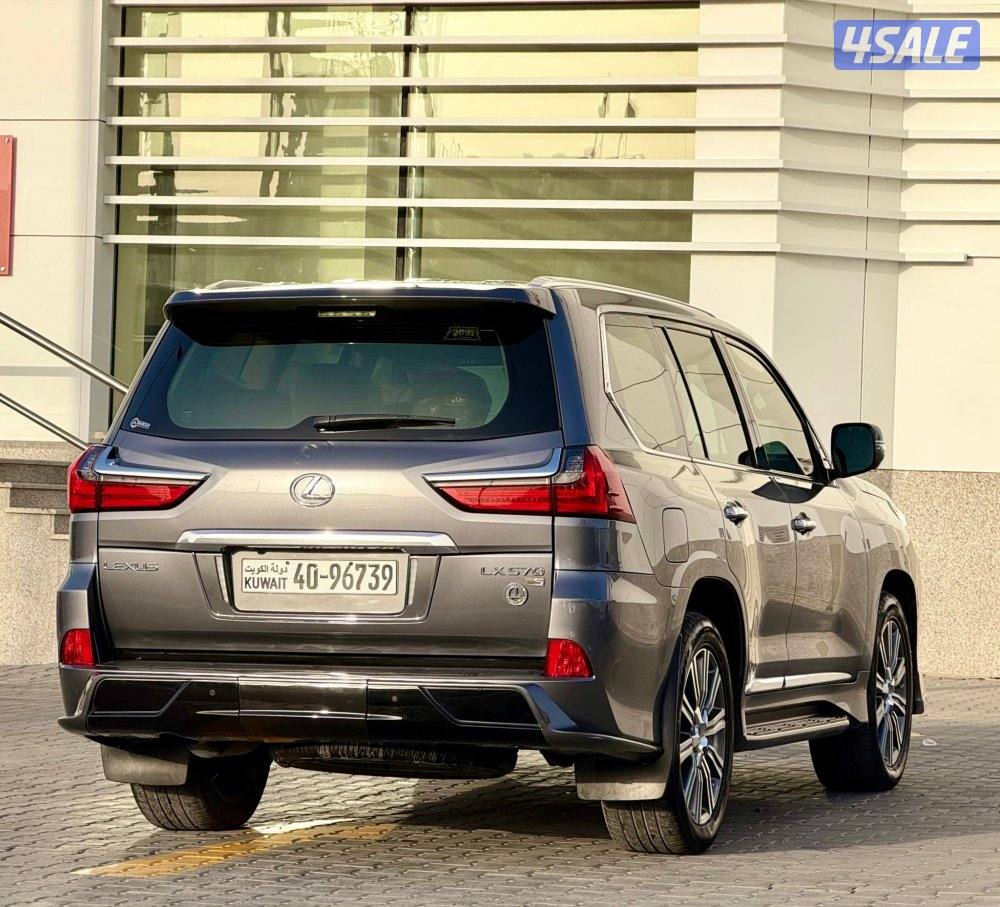 جيب لكزس 20171