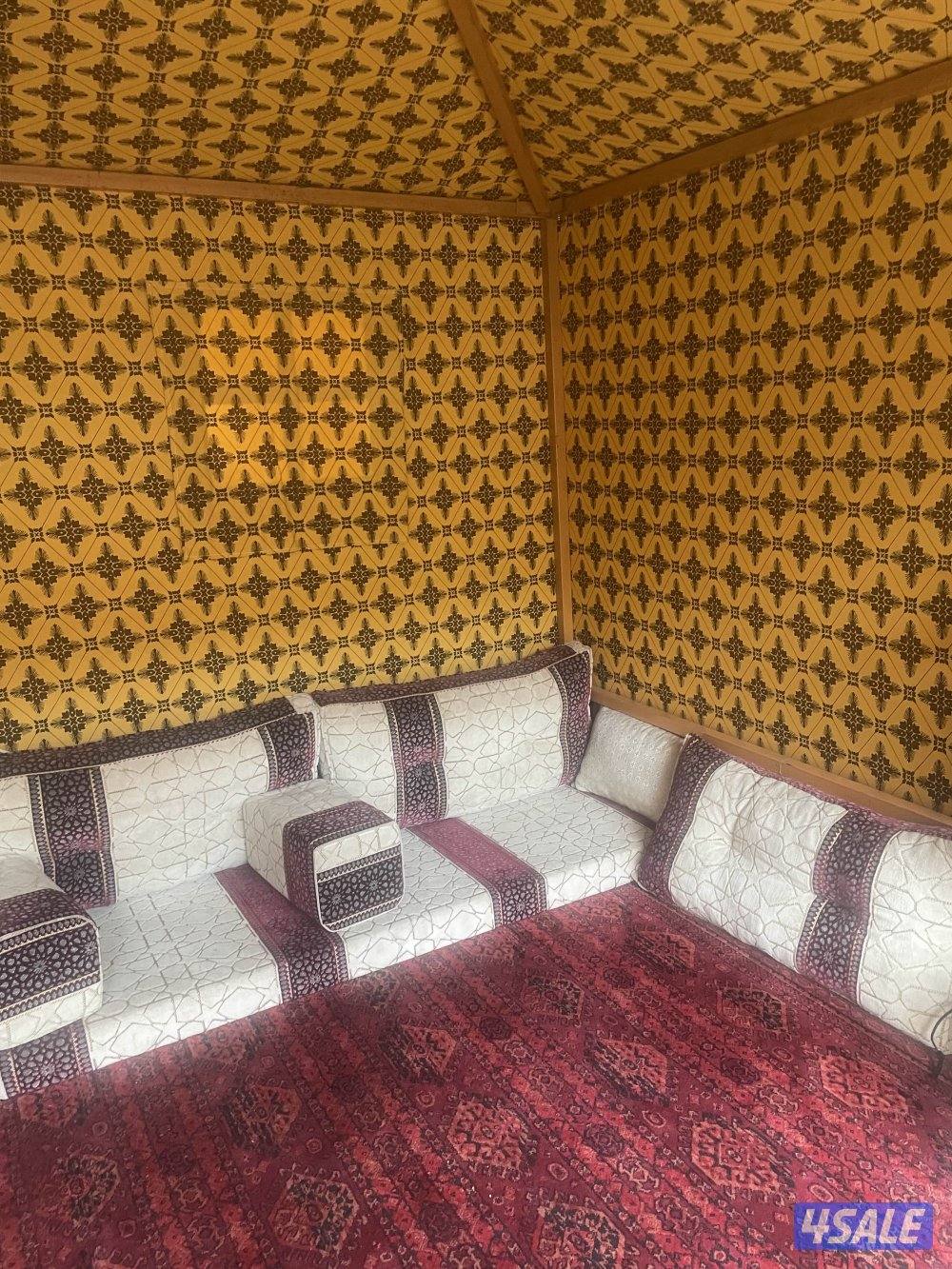 للبيع خيمه مع مطارح خارجيه و داخليه على السوم2