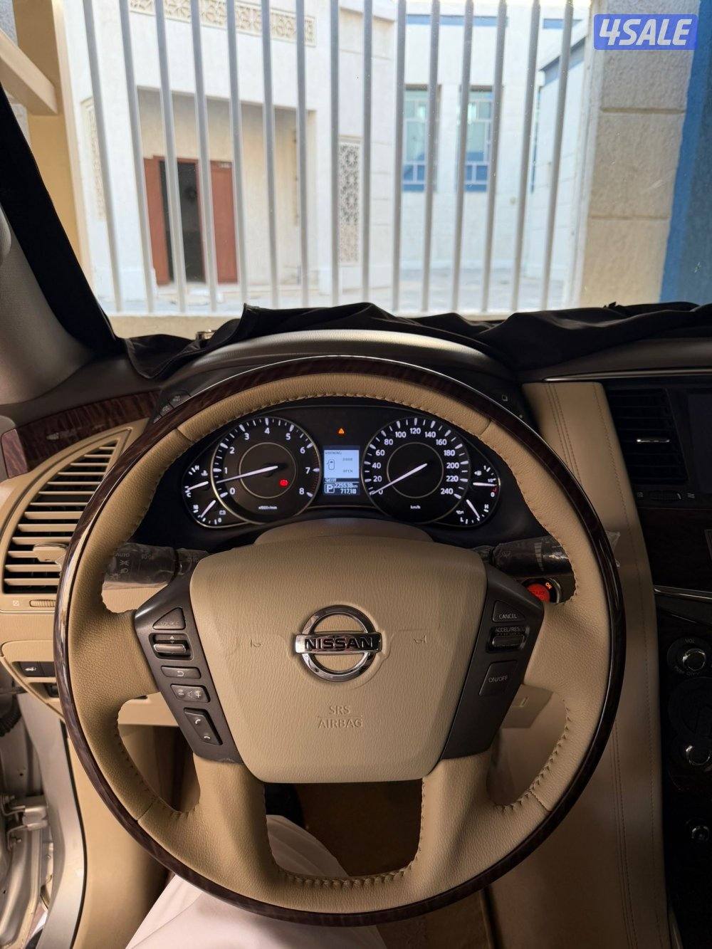 للبيع باترول ٢٠١٤ بلاتينيوم عداد ٢٢٥ الف البابطين2