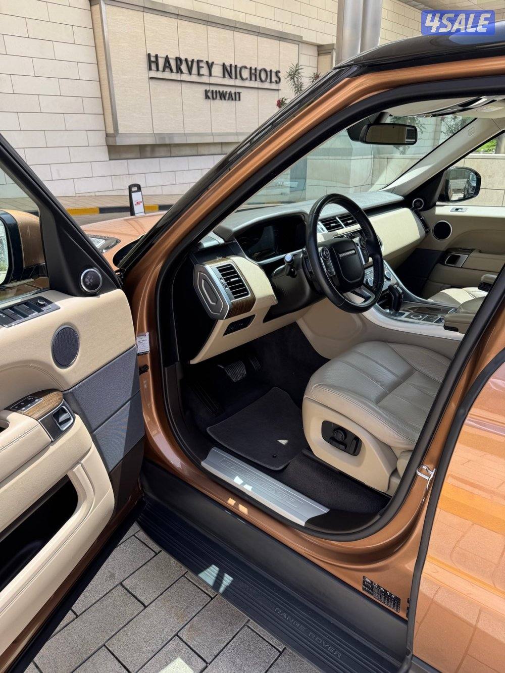 رنج روفر سبورت بحالة الوكاله عداد (89) الف كم فقط7