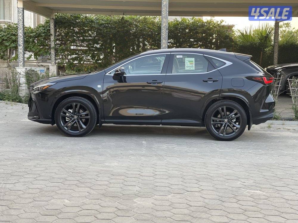 لكزس NX350 اصفار تحت الكفاله موديل 20261