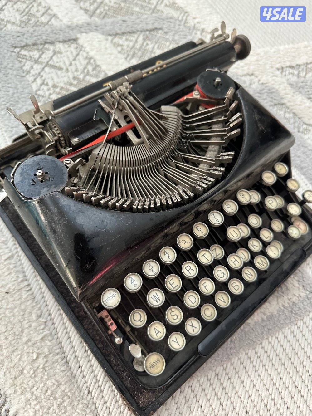 اله كاتبة انتيك2