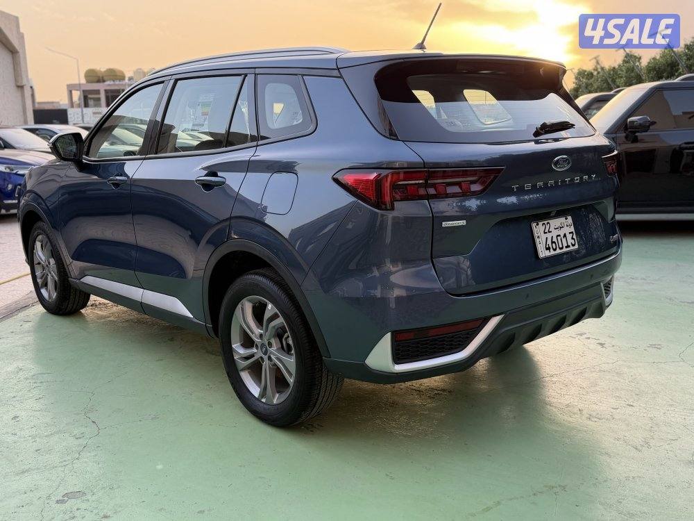 للبيع كاش بالأقساط فورد تيرتوري 20244