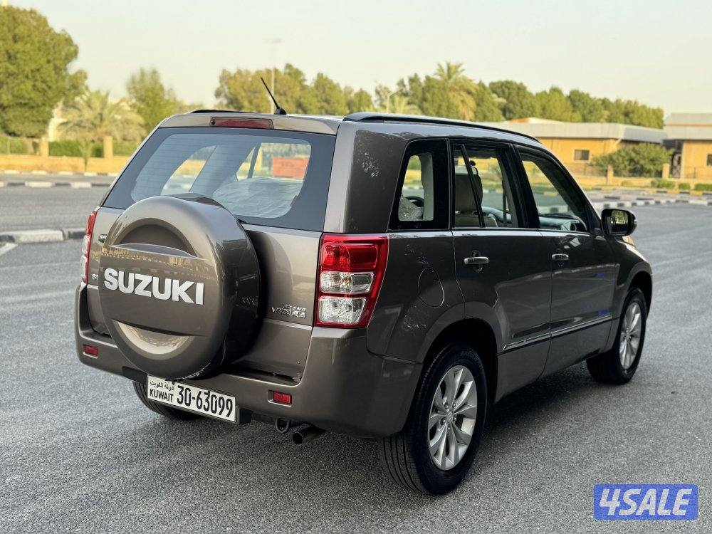 سوزوكي جراند فيتارا 2015 بحاله الوكاله عداد قليل4