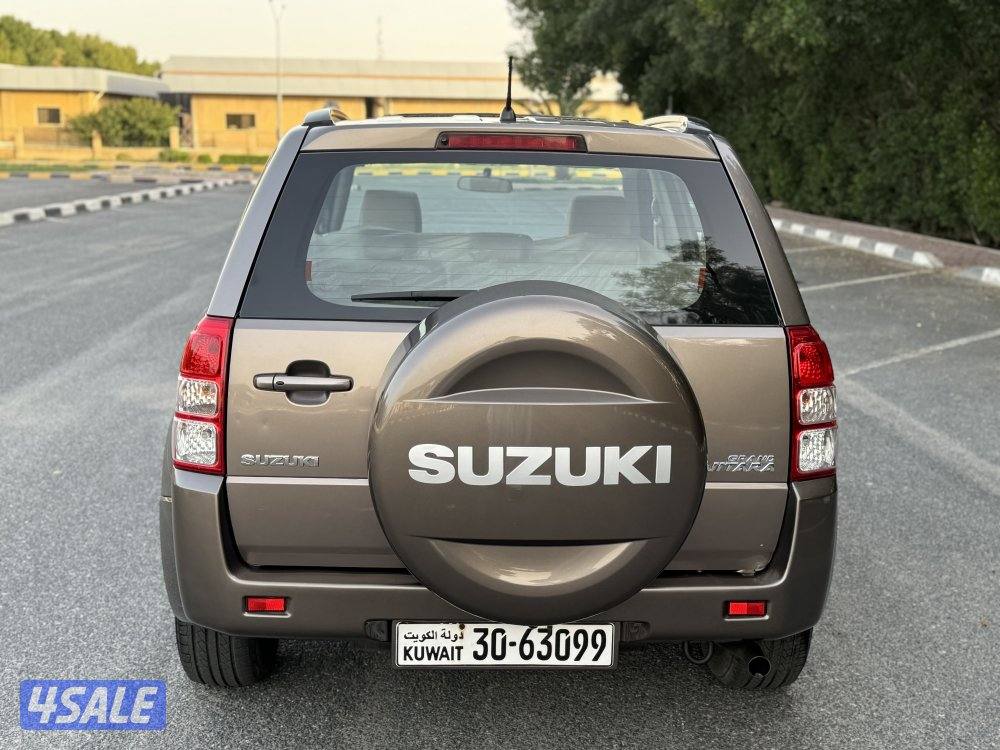 سوزوكي جراند فيتارا 2015 بحاله الوكاله عداد قليل6