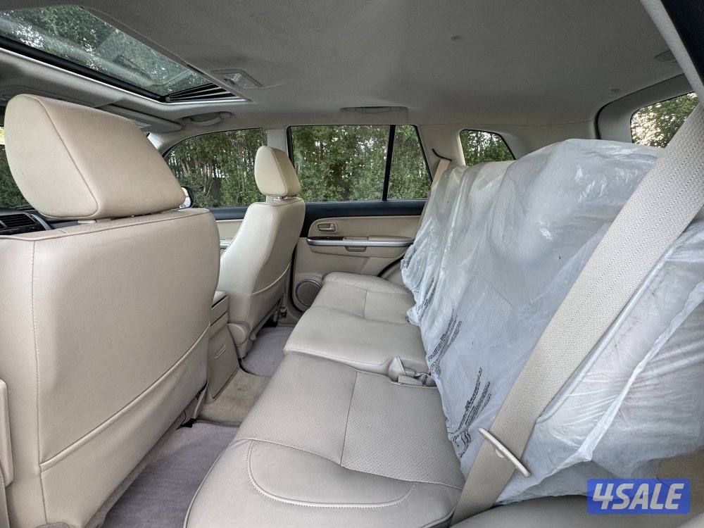 سوزوكي جراند فيتارا 2015 بحاله الوكاله عداد قليل8