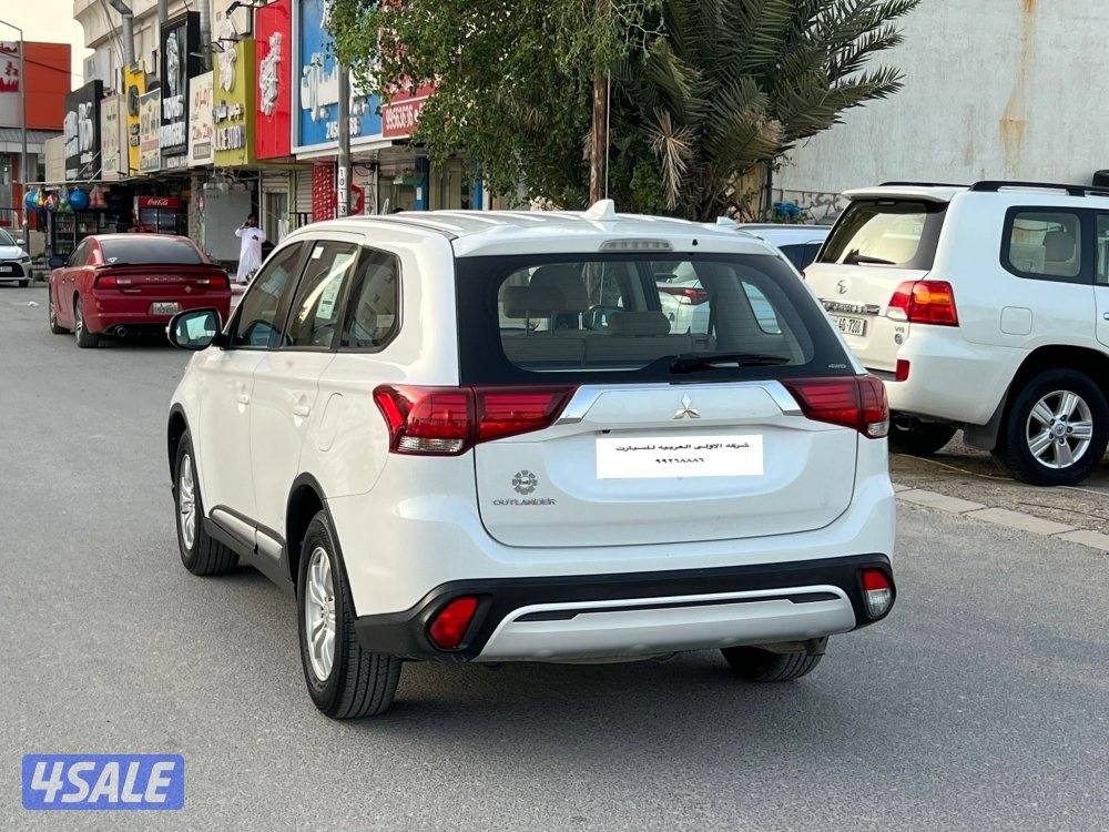 مستوبيشي اوتلاندر - موديل 20222