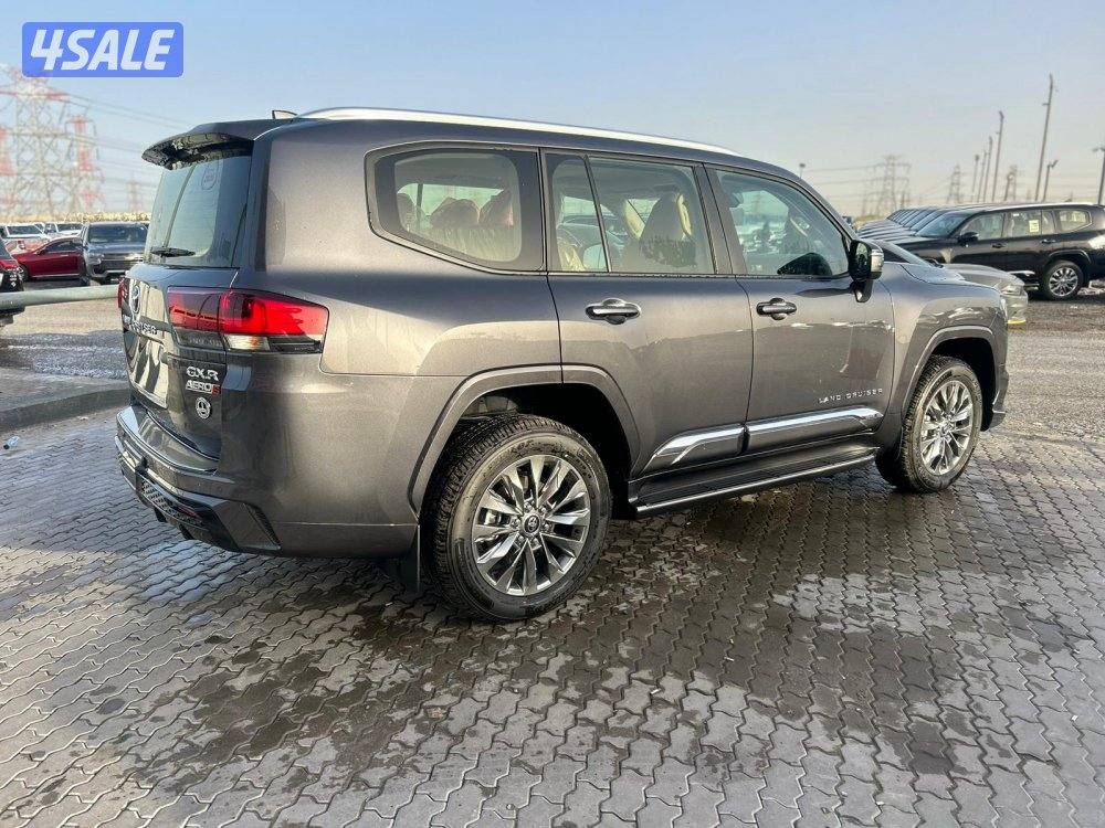 تويوتا لاند كروزر GX.R AEROs twinturbo.V6 موديل 2026 اصفار3