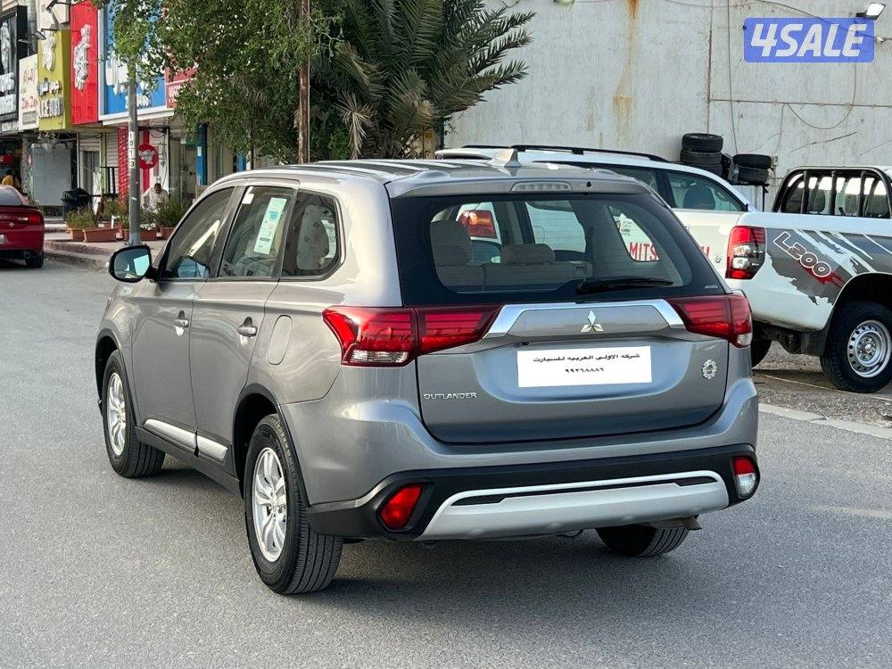 مستوبيشي اوتلاندر - موديل 20223