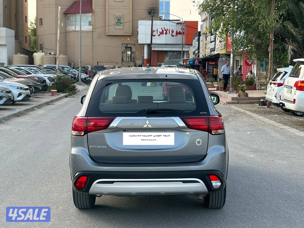 مستوبيشي اوتلاندر - موديل 20224