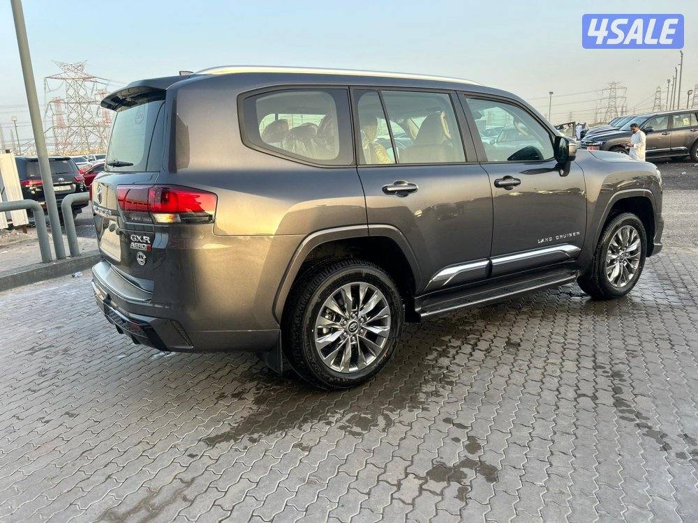 تويوتا لاند كروزر GX.R AEROs-V6 موديل 2026 اصفار  وارد الساير.2