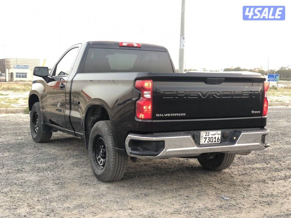 سلفرادو موديل 2025 ماشي 12 الف صبغ الوكالة شرط الفحص4