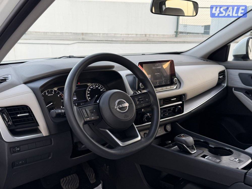 أكس تريل موديل 2025 عداد 36 الف Km تحت الكفاله تامين شامل بحالة وكاله9