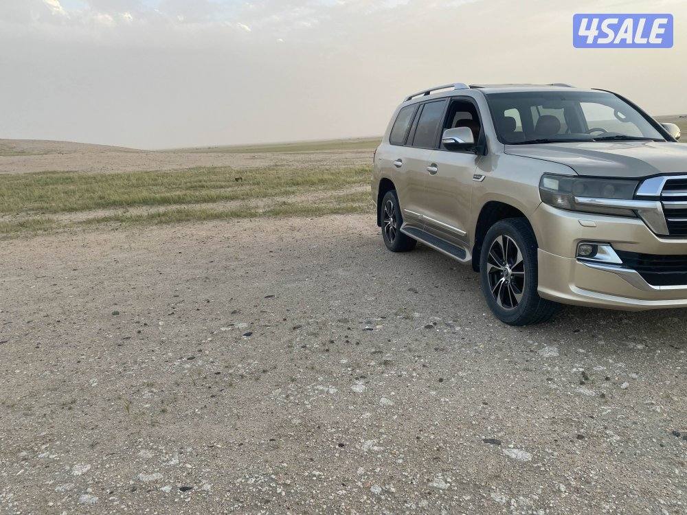 لاند كروزموديل  2011 شرط الفحص عداد 396 ثمانينه سلندر3