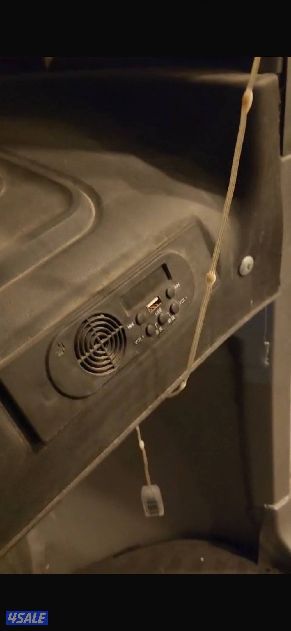 للبيع تكتوك شحن نظيف جدا جدا شرط كل شي فيه شغال اول مالك3